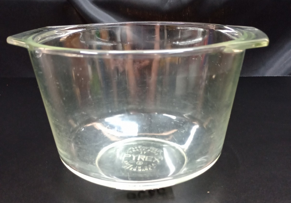 GLOWS VTG Pyrex #343 Clear OVENWARE Straight Sided Mixing Bowl 1.5qt Green Tint